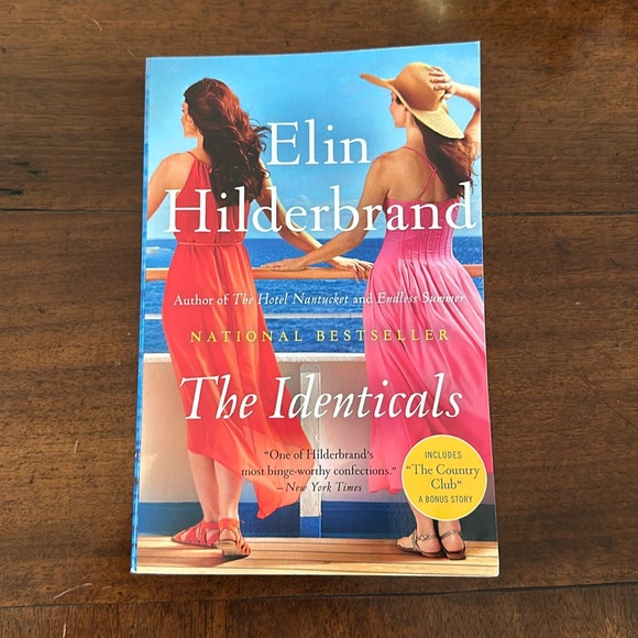 The Identicals by Elin Hildebrand - Picture 1 of 2